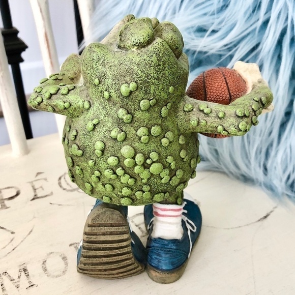 Basketball Player, Frog, Figurine, Bobblehead‎ - Picture 4 of 13